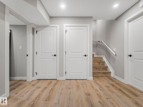 22139 80 Avenue, Edmonton, AB - Indoor Photo Showing Other Room