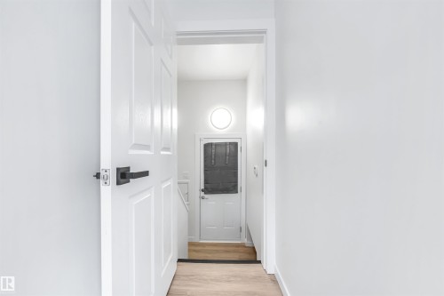 4238 117 Avenue, Edmonton, AB - Indoor Photo Showing Other Room
