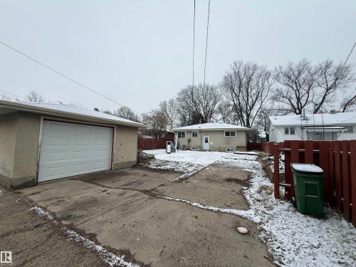 4238 117 Avenue, Edmonton, AB - Outdoor With Exterior