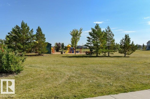 19 2565 Hanna Crescent, Edmonton, AB - Outdoor