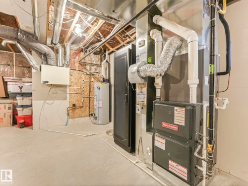 5921 Edmonds Crescent, Edmonton, AB - Indoor Photo Showing Basement