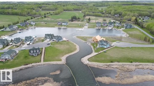 13 Sunset Harbour, Rural Wetaskiwin County, AB 