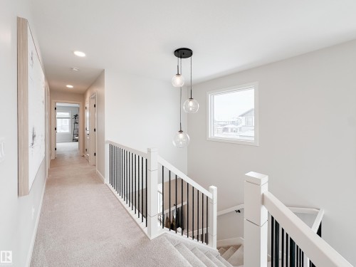 17223 81 Street, Edmonton, AB - Indoor Photo Showing Other Room