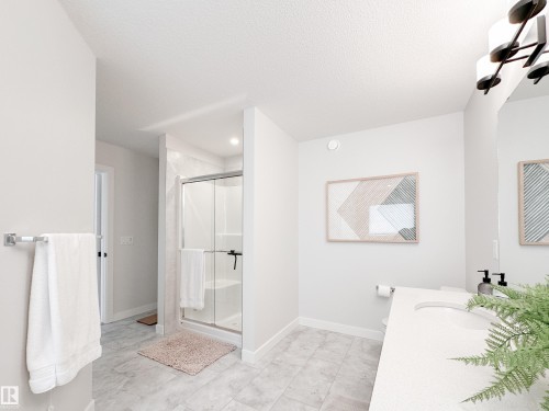 17223 81 Street, Edmonton, AB - Indoor Photo Showing Bathroom