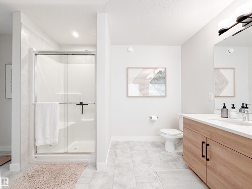17223 81 Street, Edmonton, AB - Indoor Photo Showing Bathroom