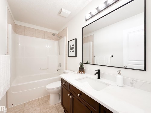 34 Eastgate Way, St. Albert, AB - Indoor Photo Showing Bathroom