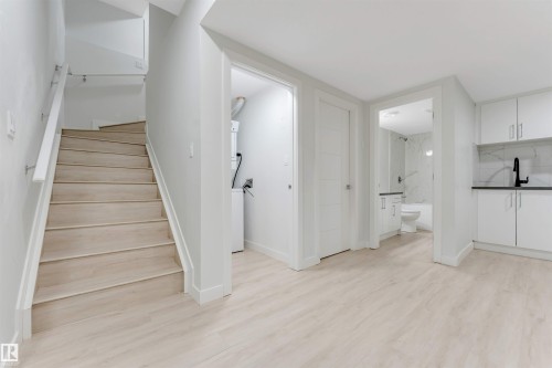 339 Roberts Wynd, Leduc, AB - Indoor