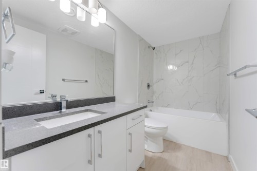 339 Roberts Wynd, Leduc, AB - Indoor Photo Showing Bathroom
