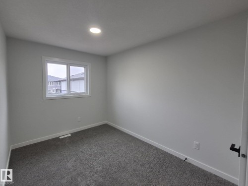 6379 King Wynd, Edmonton, AB - Indoor Photo Showing Other Room