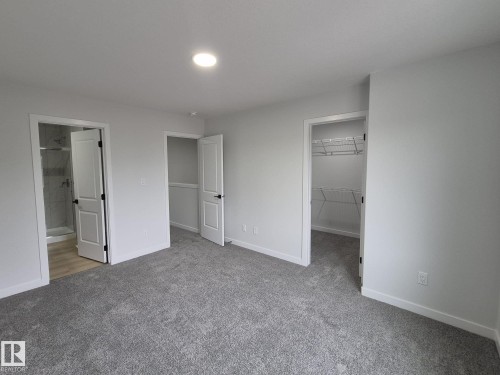 6379 King Wynd, Edmonton, AB - Indoor