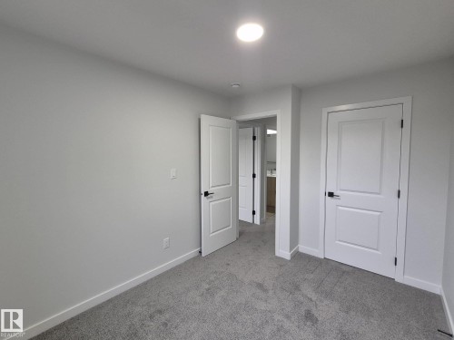 6379 King Wynd, Edmonton, AB - Indoor Photo Showing Other Room