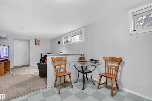 13631 119 Avenue, Edmonton, AB - Indoor