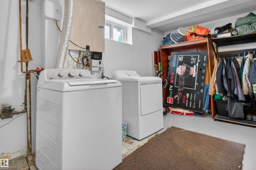 13631 119 Avenue, Edmonton, AB - Indoor Photo Showing Laundry Room