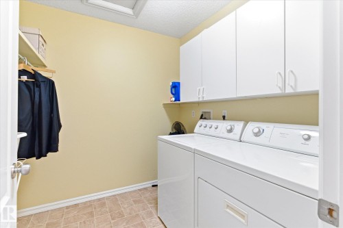 2550 Rabbit Hill Road, Edmonton, AB - Indoor Photo Showing Laundry Room