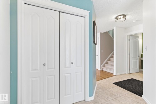 2550 Rabbit Hill Road, Edmonton, AB - Indoor