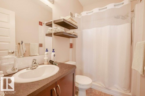 401 400 Silver Berry Road, Edmonton, AB - Indoor Photo Showing Bathroom