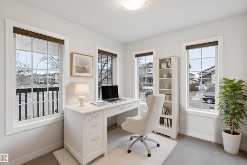 323 Avena Link, Leduc, AB - Indoor Photo Showing Office