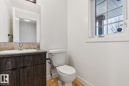 323 Avena Link, Leduc, AB - Indoor Photo Showing Bathroom