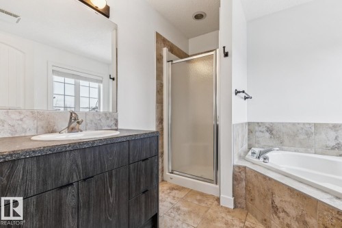 323 Avena Link, Leduc, AB - Indoor Photo Showing Bathroom