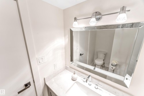 2404 80 Street, Edmonton, AB - Indoor Photo Showing Bathroom