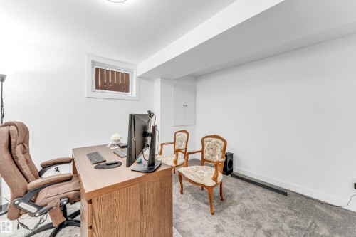 2404 80 Street, Edmonton, AB - Indoor Photo Showing Office