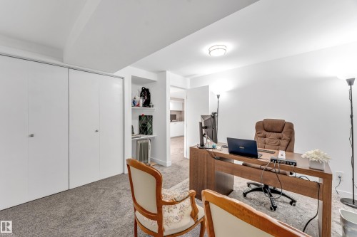 2404 80 Street, Edmonton, AB - Indoor Photo Showing Office