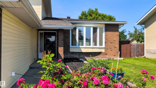 2404 80 Street, Edmonton, AB - Outdoor With Exterior