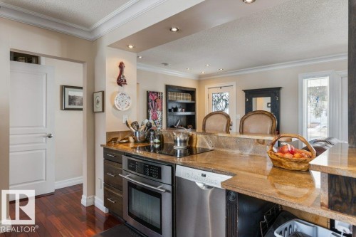 25 Mount Royal Drive, St. Albert, AB - Indoor Photo Showing Kitchen