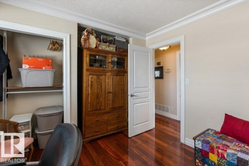 25 Mount Royal Drive, St. Albert, AB - Indoor Photo Showing Office