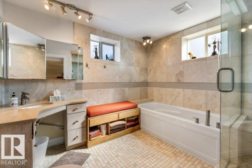 25 Mount Royal Drive, St. Albert, AB - Indoor Photo Showing Bathroom