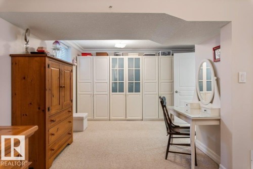 25 Mount Royal Drive, St. Albert, AB - Indoor
