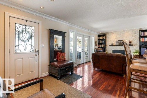 25 Mount Royal Drive, St. Albert, AB - Indoor