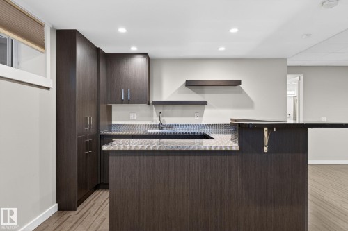 20620 131 Avenue, Edmonton, AB - Indoor Photo Showing Other Room