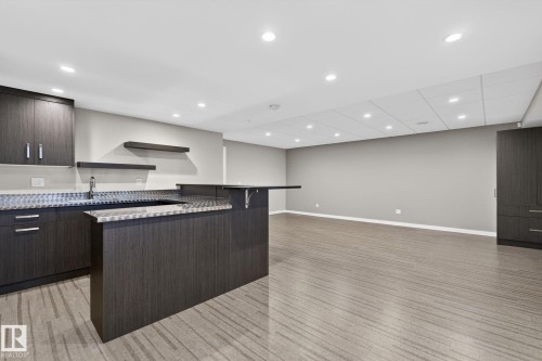 20620 131 Avenue, Edmonton, AB - Indoor