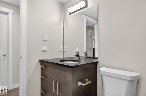 20620 131 Avenue, Edmonton, AB - Indoor Photo Showing Bathroom