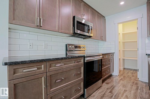 2587 Pegasus Boulevard, Edmonton, AB 