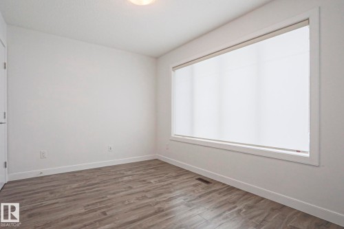 2587 Pegasus Boulevard, Edmonton, AB 