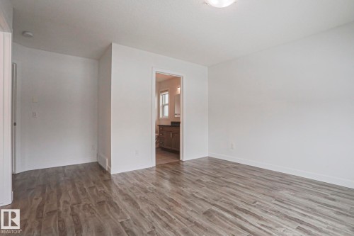 2587 Pegasus Boulevard, Edmonton, AB 