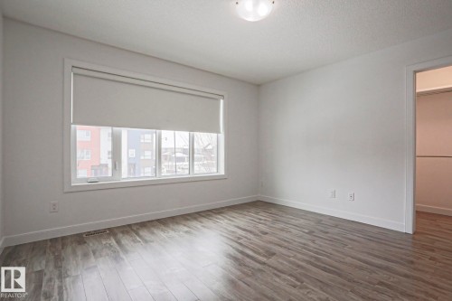 2587 Pegasus Boulevard, Edmonton, AB 