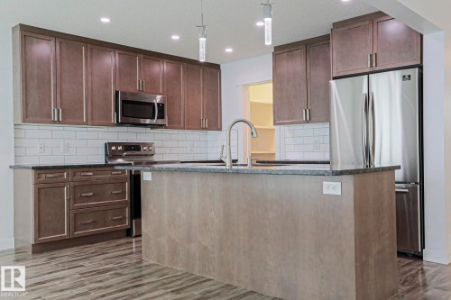 2587 Pegasus Boulevard, Edmonton, AB 