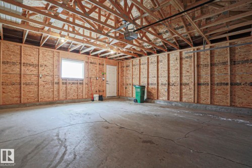 2587 Pegasus Boulevard, Edmonton, AB 