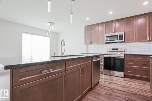 2587 Pegasus Boulevard, Edmonton, AB 