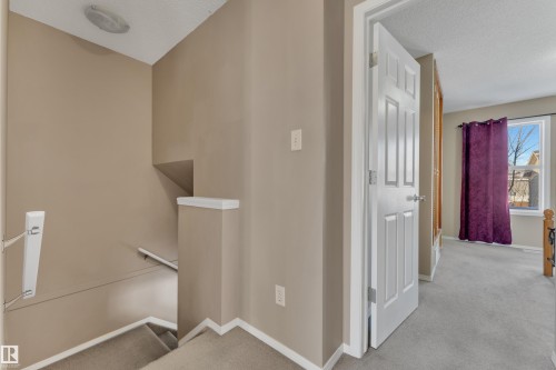 6017 213 Street, Edmonton, AB - Indoor Photo Showing Other Room