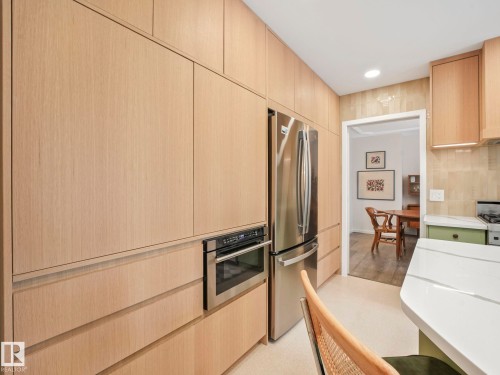 5609 56A Street, Beaumont, AB - Indoor Photo Showing Kitchen