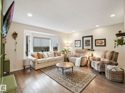 5609 56A Street, Beaumont, AB - Indoor Photo Showing Living Room