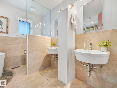 5609 56A Street, Beaumont, AB - Indoor Photo Showing Bathroom