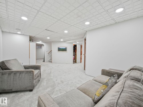 5609 56A Street, Beaumont, AB - Indoor