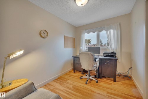 8649 27 Avenue, Edmonton, AB - Indoor Photo Showing Office