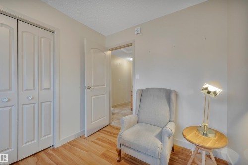 8649 27 Avenue, Edmonton, AB - Indoor