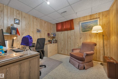 8649 27 Avenue, Edmonton, AB - Indoor Photo Showing Office